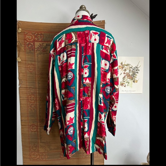 🍄5/$30 1980’s Funky Vintage Button Down - Picture 2 of 9